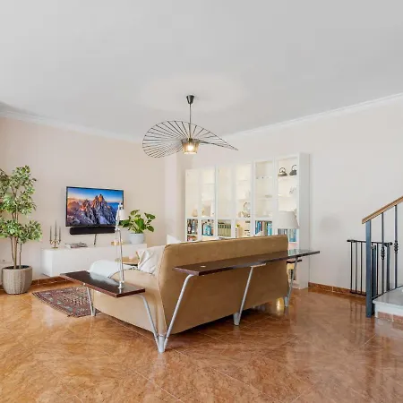 Beautiful Duplex In * 푸엔히롤라